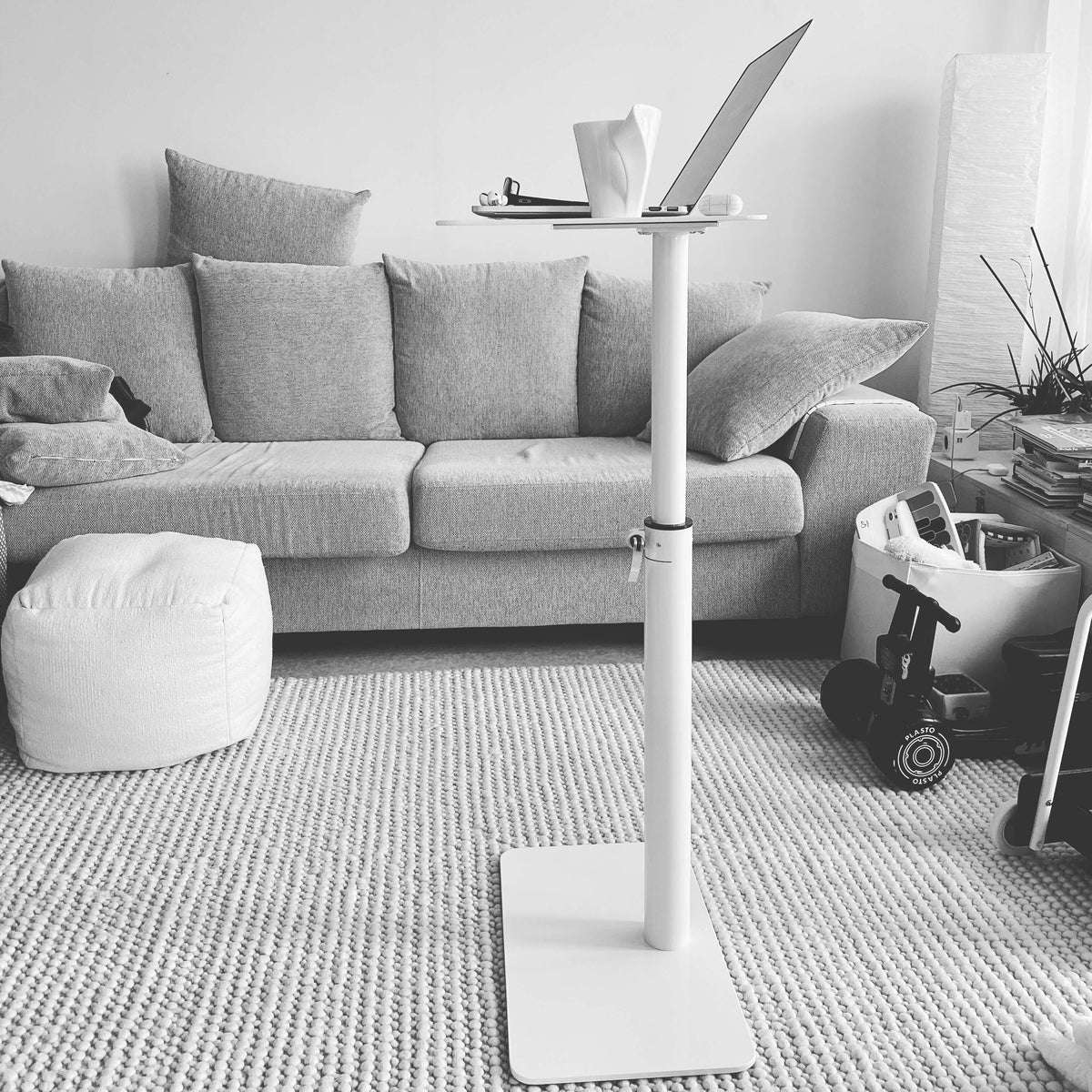 SOPIVA S 50x35 Aluminum | Height adjustable des